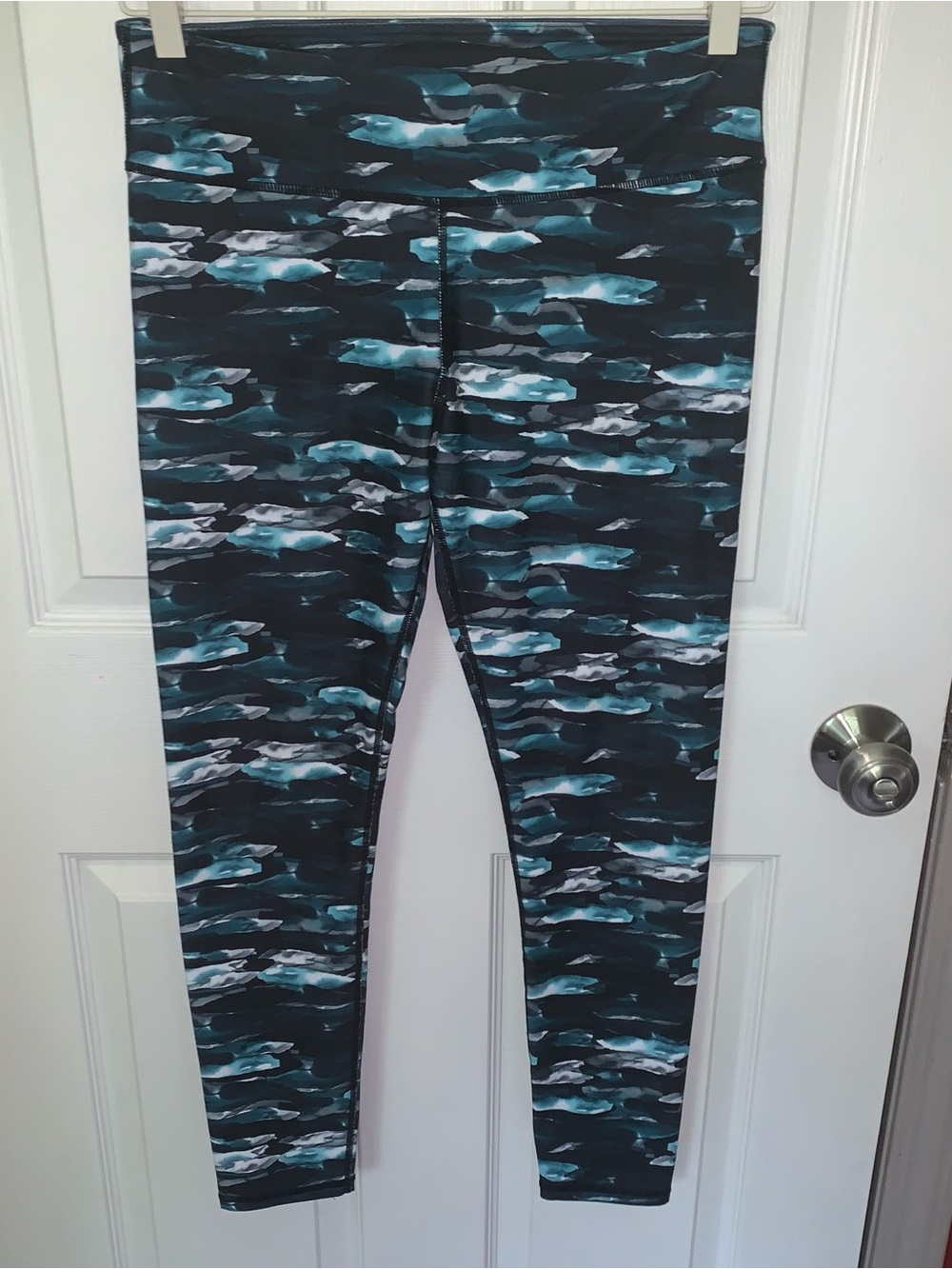 Fabletics Teal Black White Camo-Print High-Waist Leggings